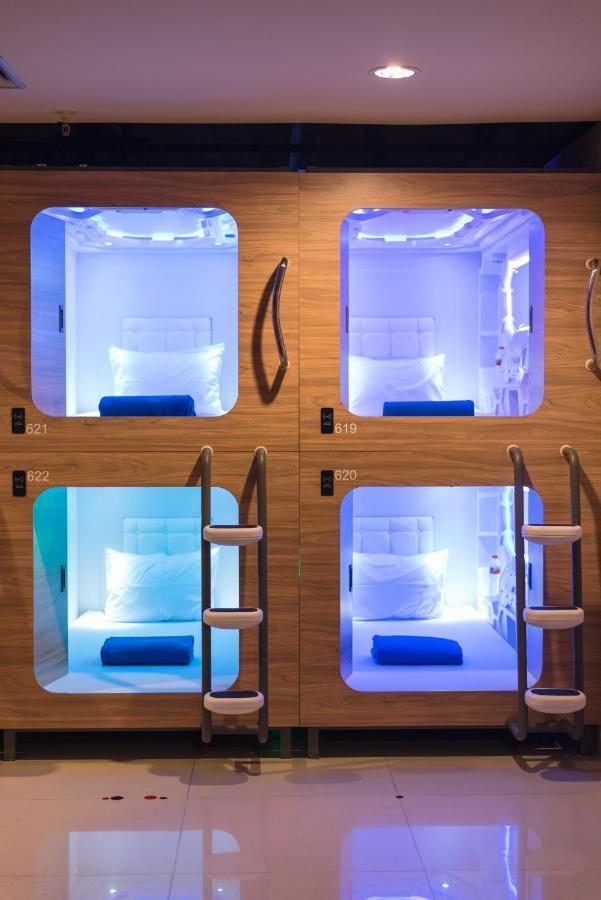 Passgo Digital Airport Bali Capsule hotel Kuta (Bali)